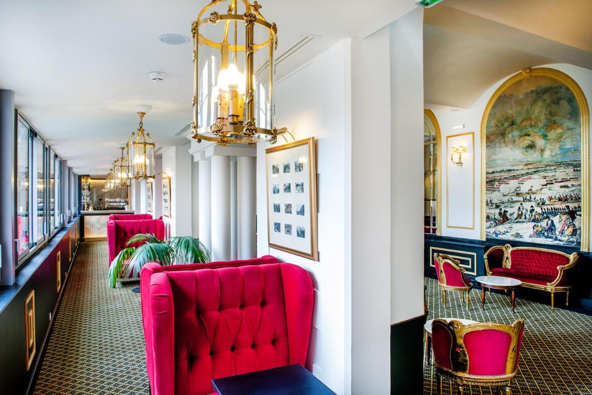 Coin salon dans l'établissement Grand Hotel Gallia & Londres