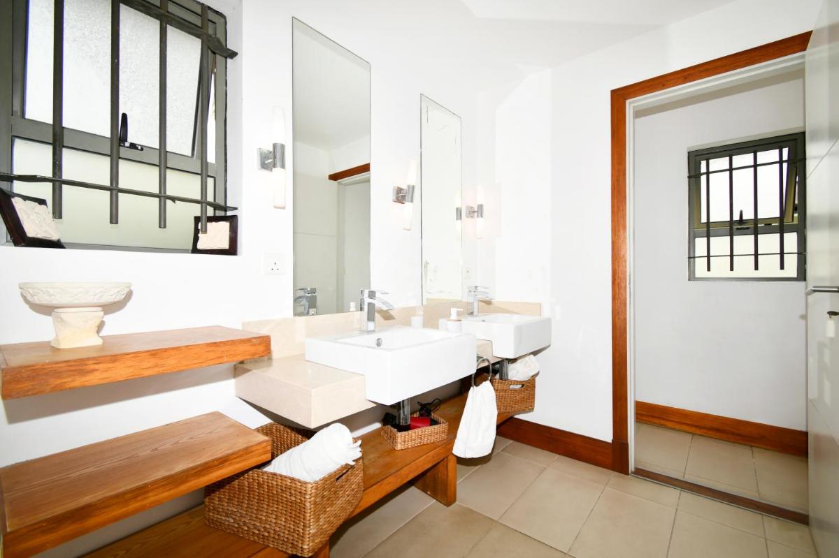 Villa Emerald - Housity