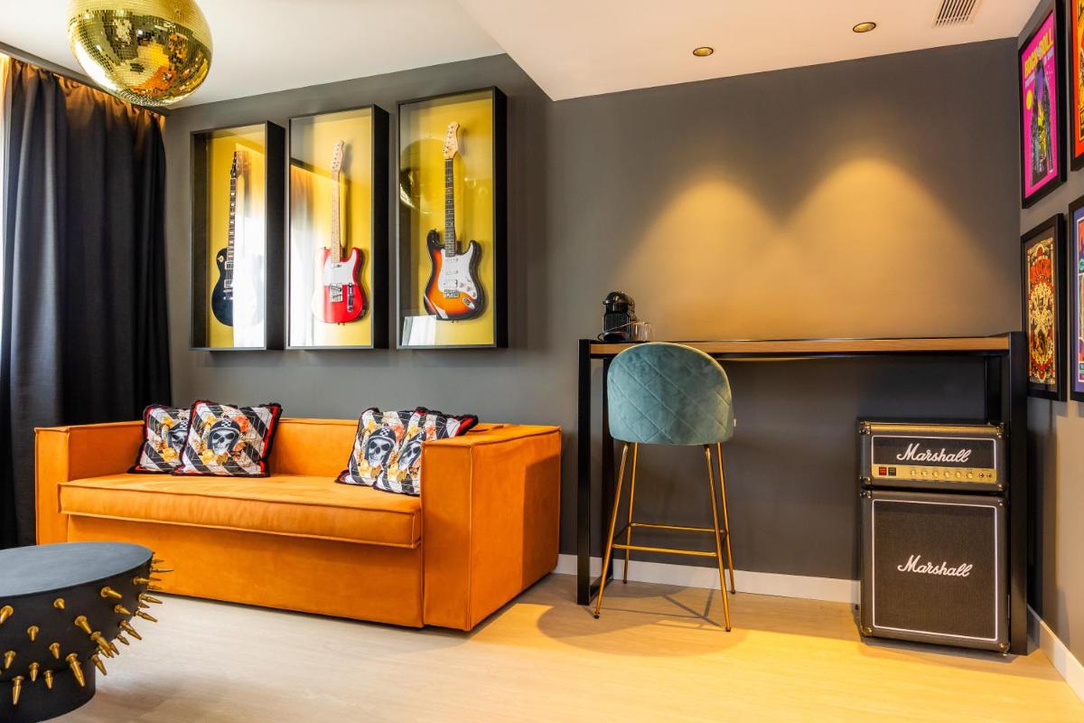 Zona de estar de Marins Beach Club - Adults Only Hotel