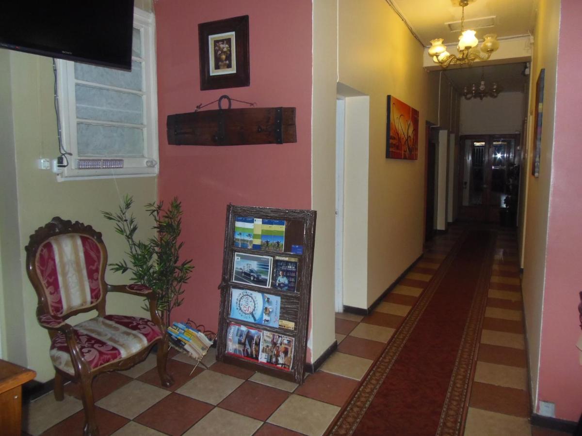 Hotel Empresarial - Housity
