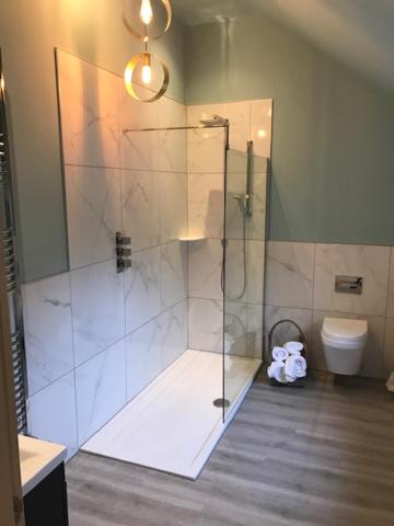 Little John Hotel - Housity
