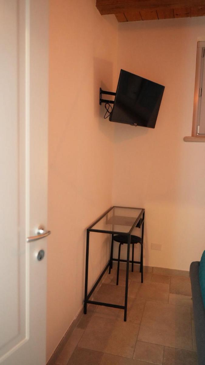 La Torre - Housity