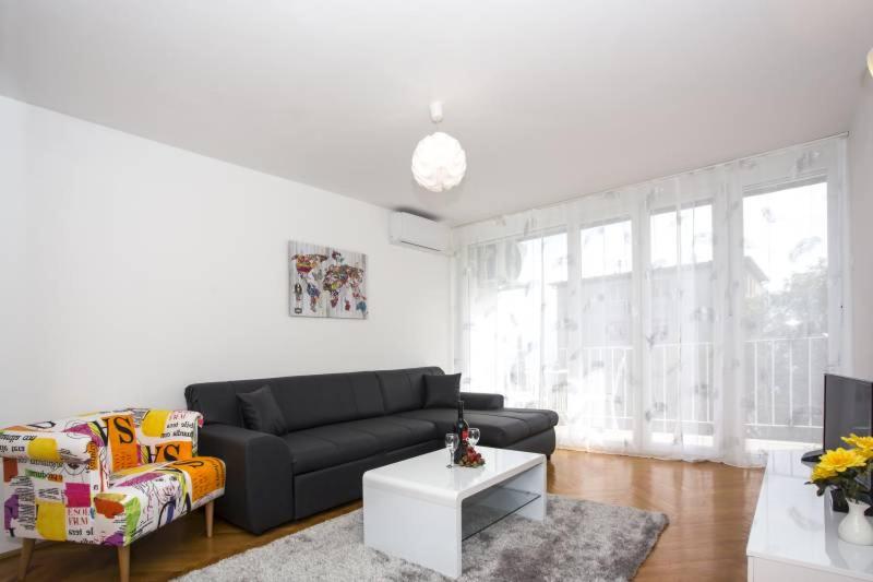 Dream Apartment Rijeka 3 - Housity