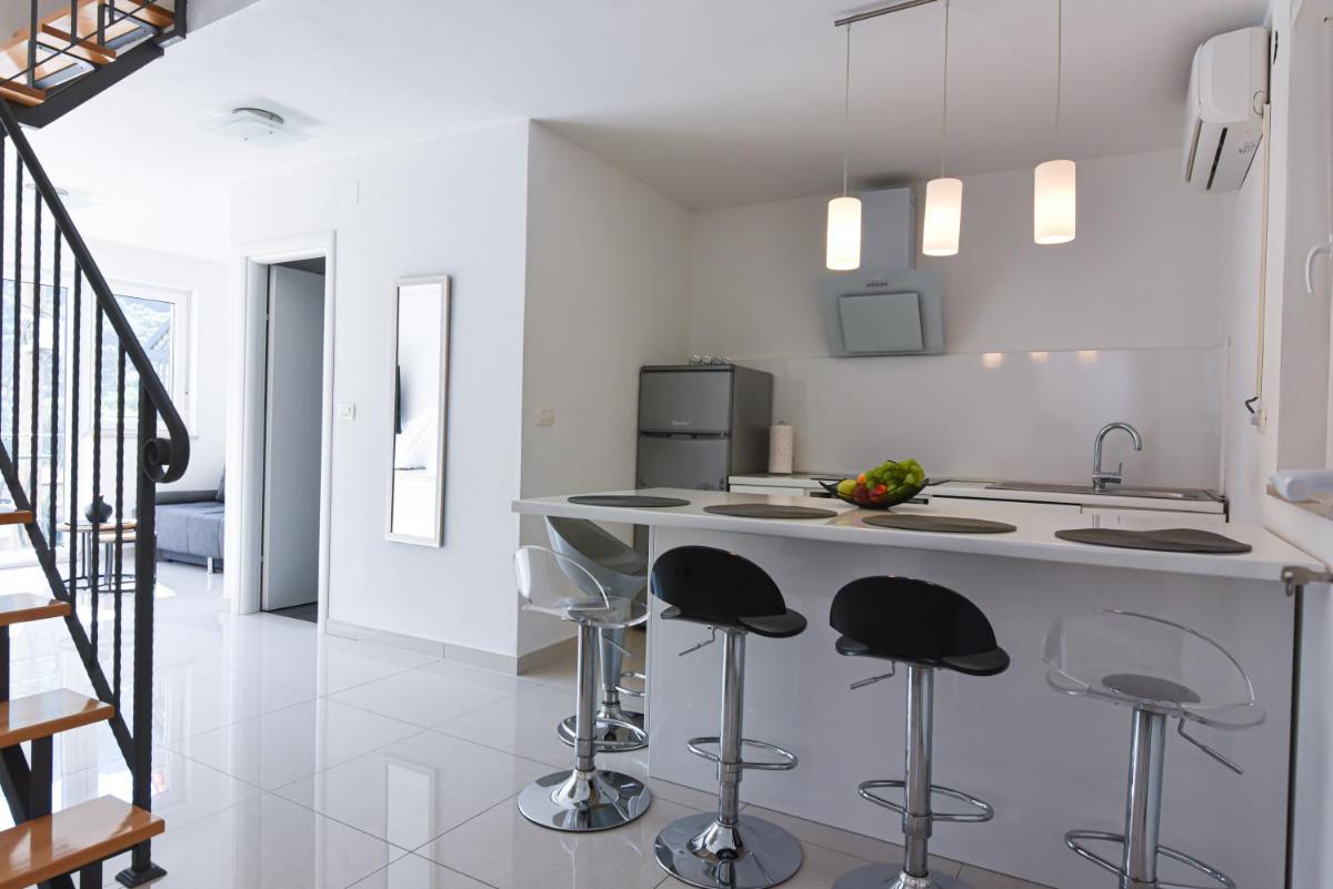Apartment Gregov - Housity