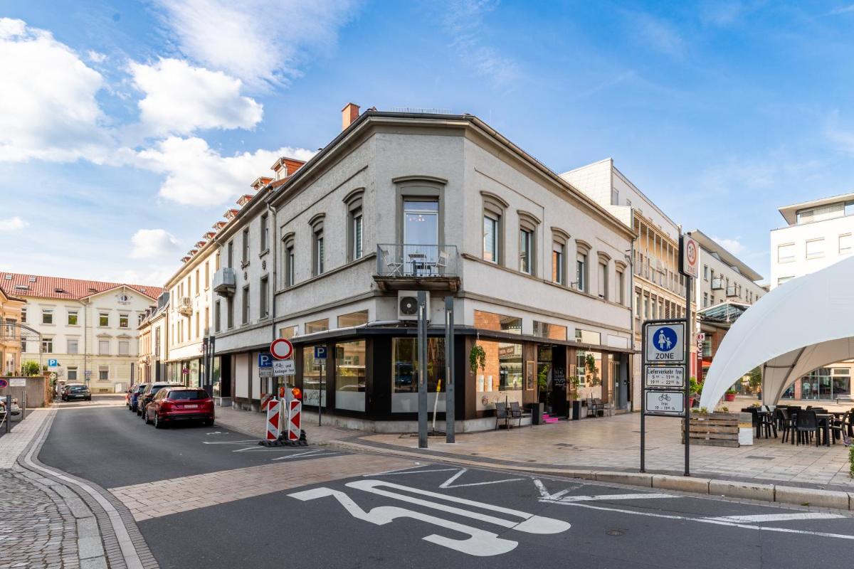 Zentral gelegenes 3 Schlafzimmer - Apartment mit Einzelbetten bis 7 Personen - Housity