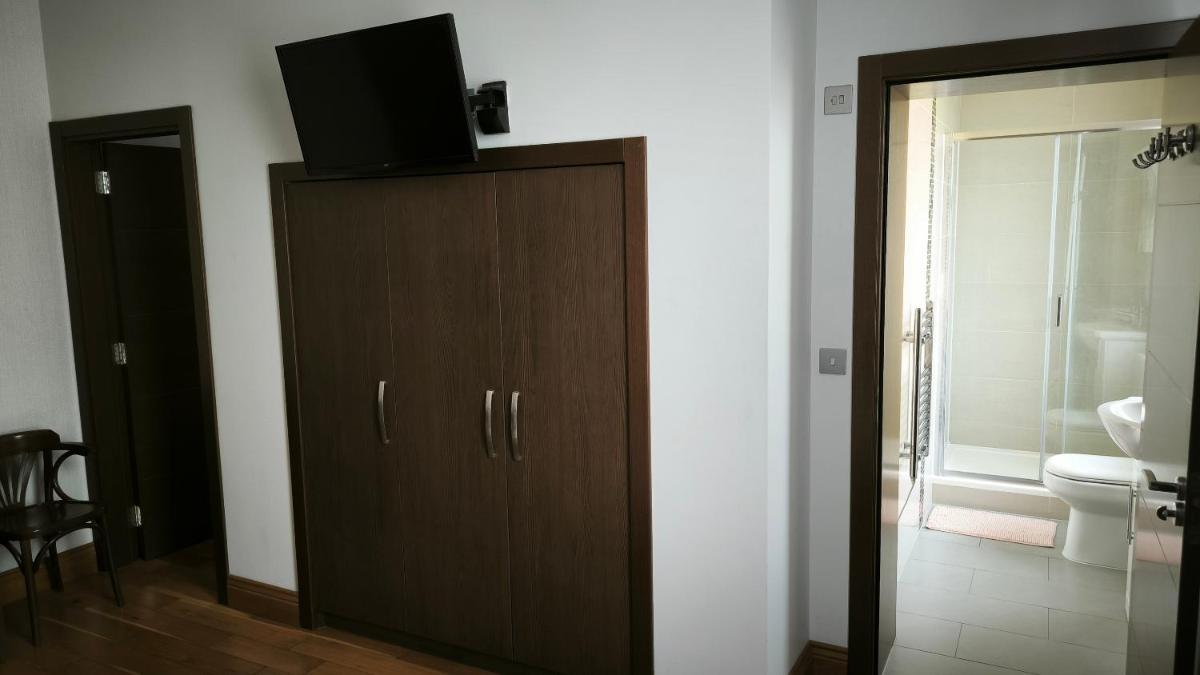 The Kilburn Arms - Housity