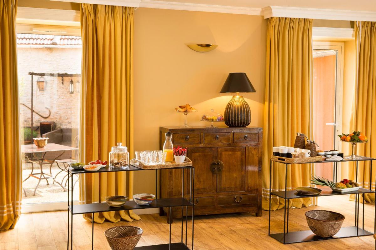 Boissons dans l'établissement Hotel De France