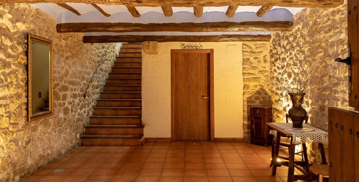 Fonda Angeleta - Housity