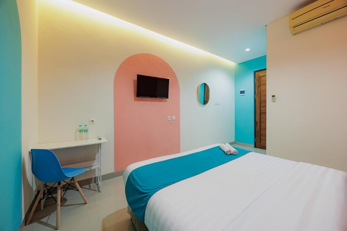 Sans Hotel Harapan Indah - Housity