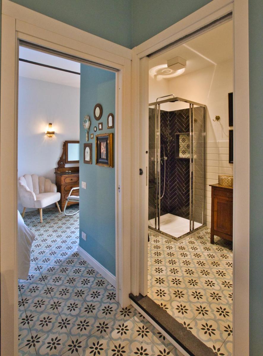 Suite Vista Lago Nemi Relax Roma - Housity