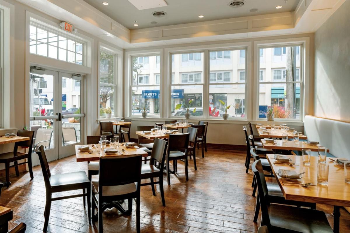 Avenue Inn & Spa - Housity