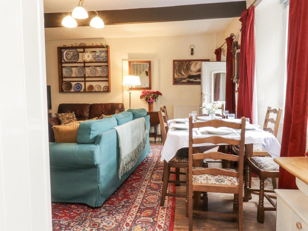 Bridgend Cottage - Housity