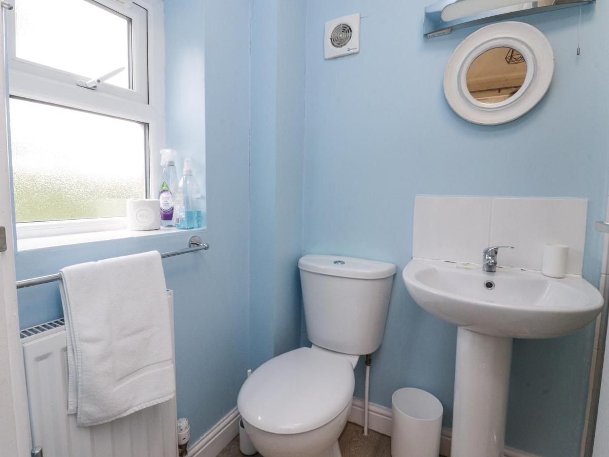 Bridgend Cottage - Housity