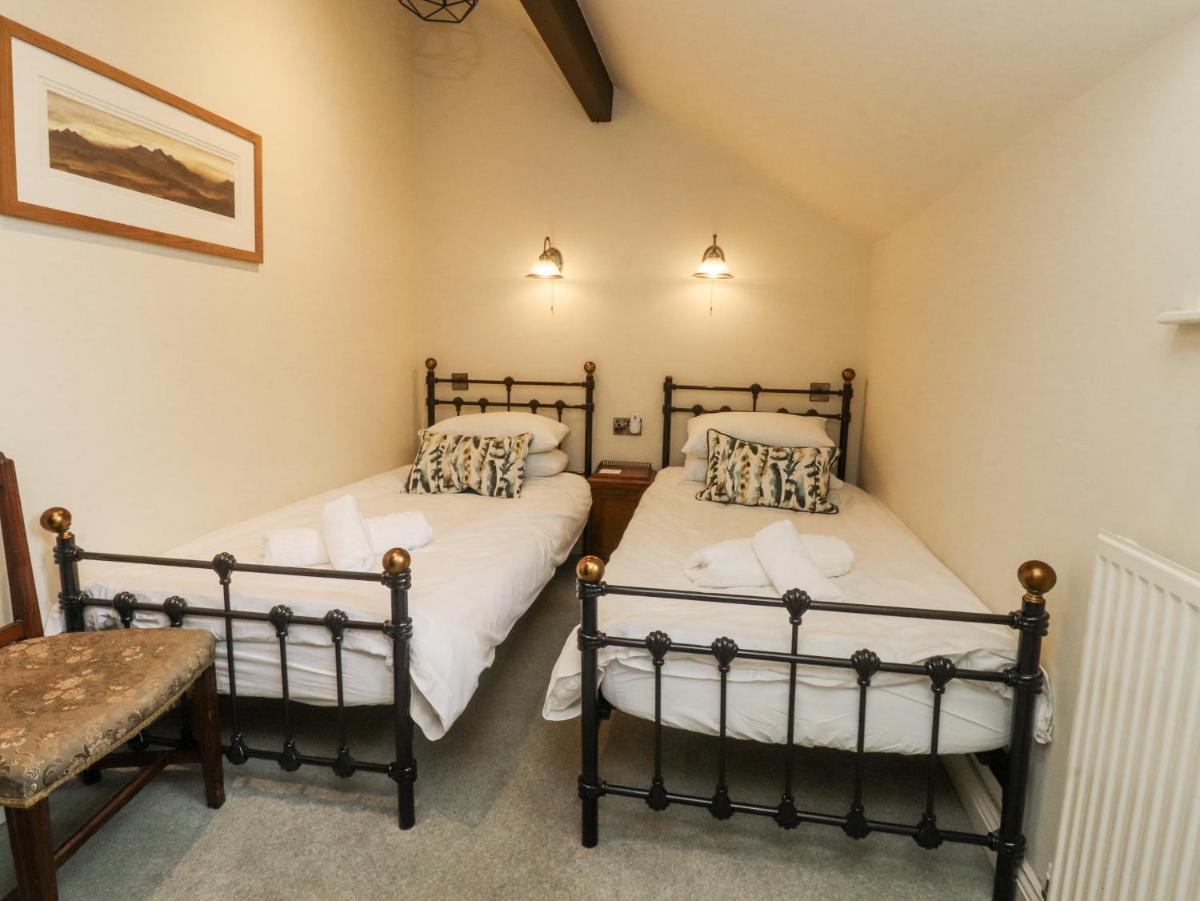 Bridgend Cottage - Housity