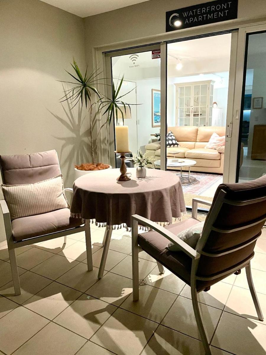 The Waterfront Apartment - Housity