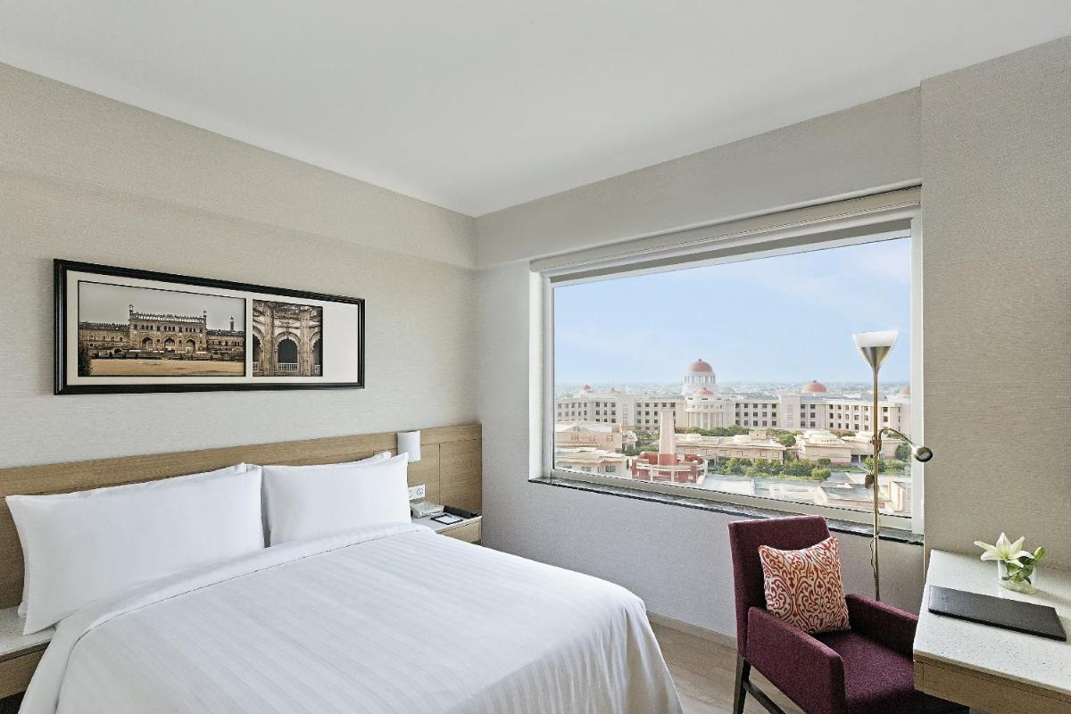 Fairfield by Marriott Lucknow - Housity