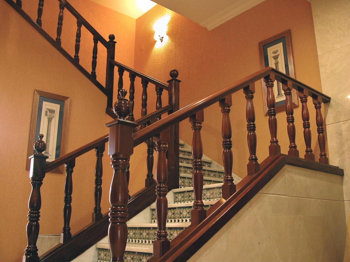 Hotel Manolo Mayo - Housity
