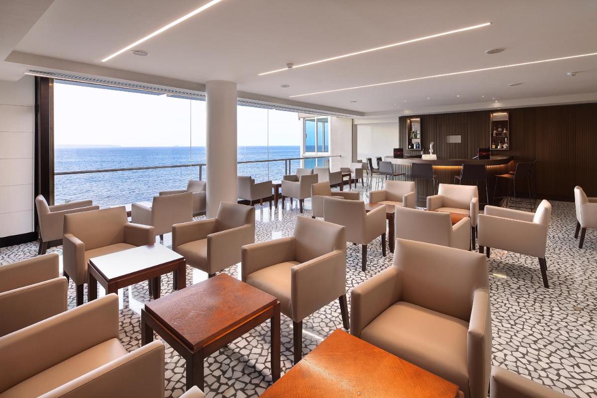 Zona de estar de Palace Bonanza Playa Resort & SPA by Olivia Hotels Collection