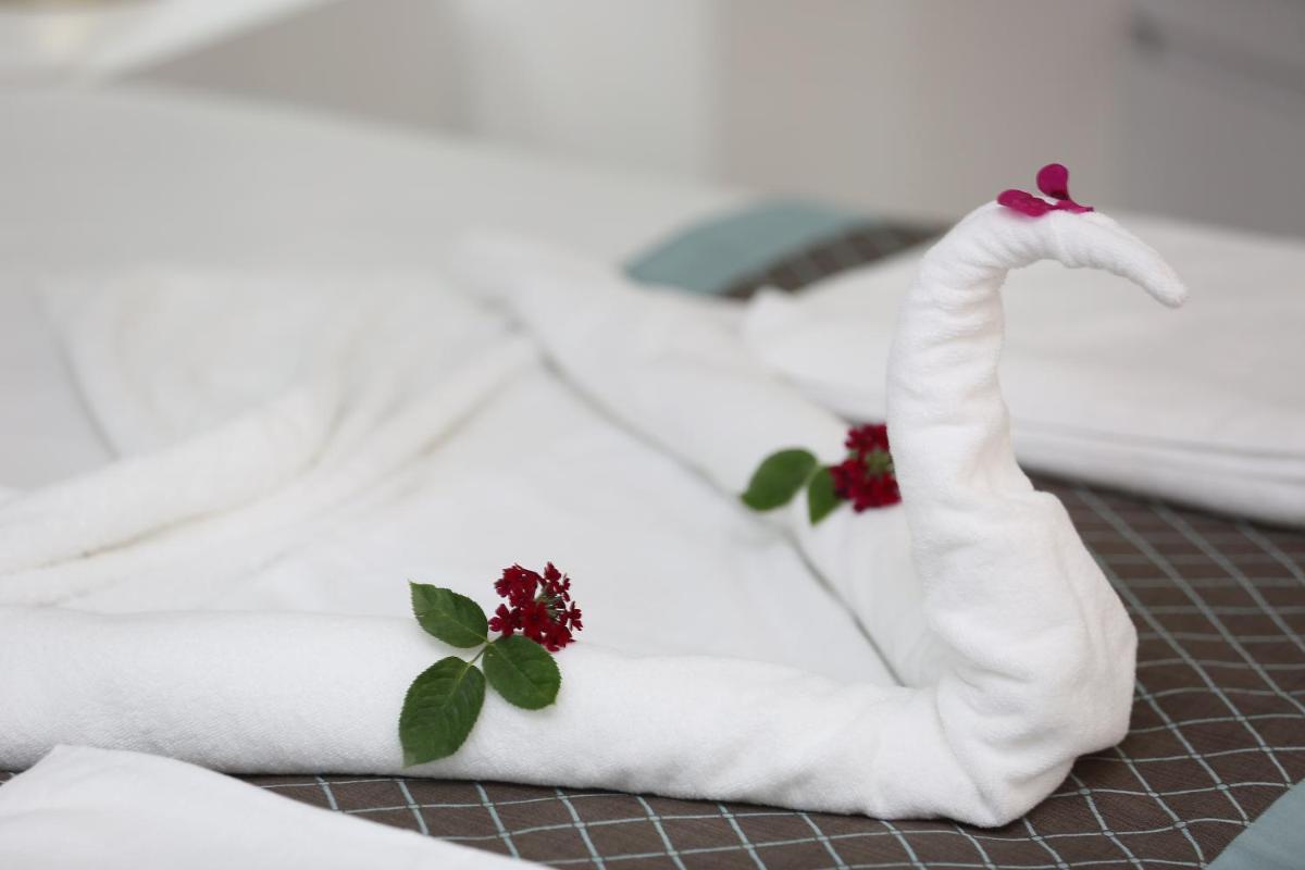 Elips Royal Hotel & SPA - Housity