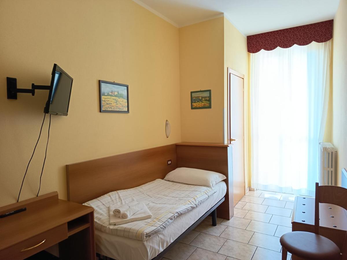 Hotel BB Villa Orchidea - Housity