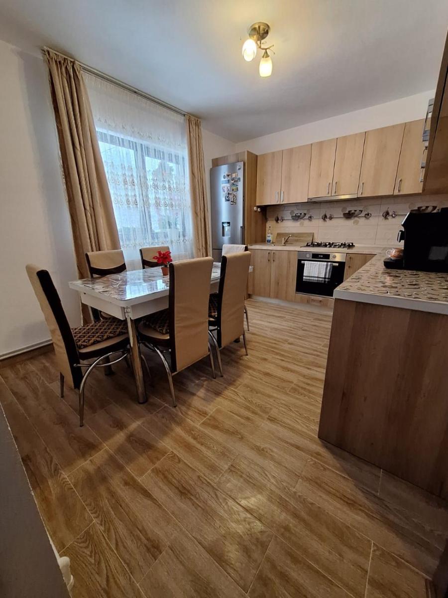 Cabana Inima Munților - Housity