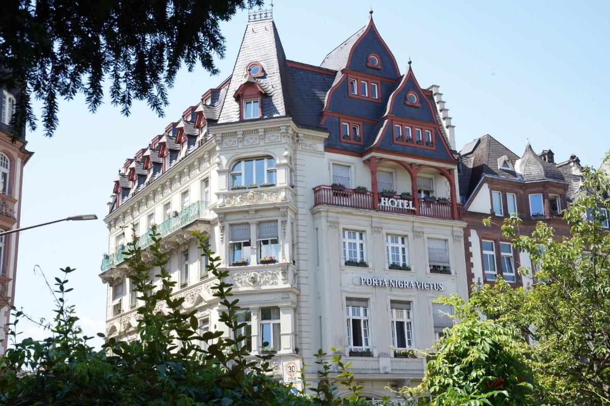 Hotel Porta Nigra VICTUS - Housity