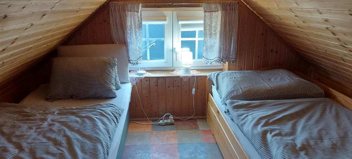 Chata v Jizerských Horách - Housity