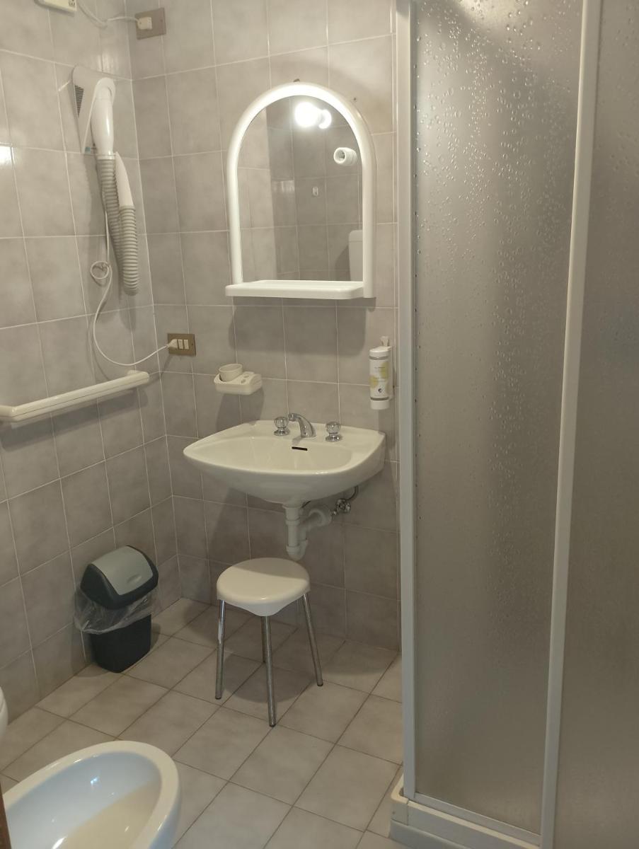 Hotel Garden - Housity