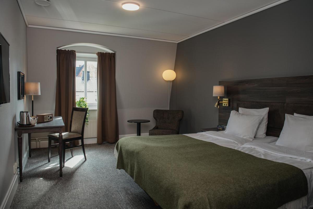 Home Hotel Uman - Housity