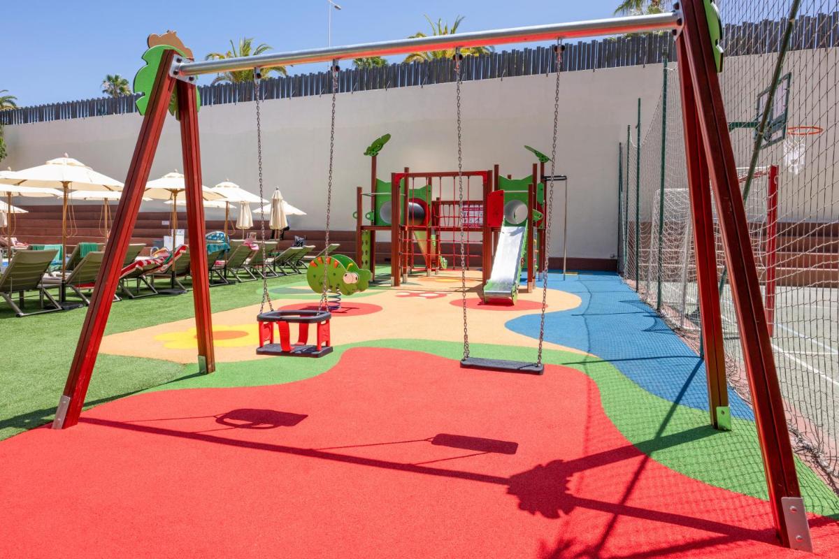 Zona de juegos infantil en GF Fañabe