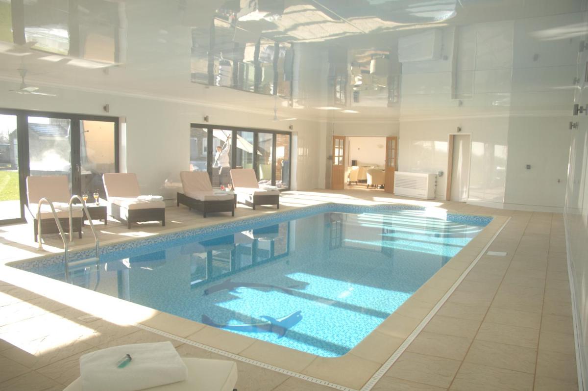 Woodhouse Farm Lodge - Housity