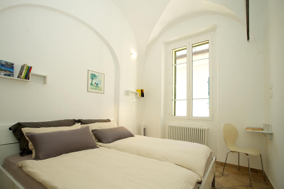 navone10 - Housity