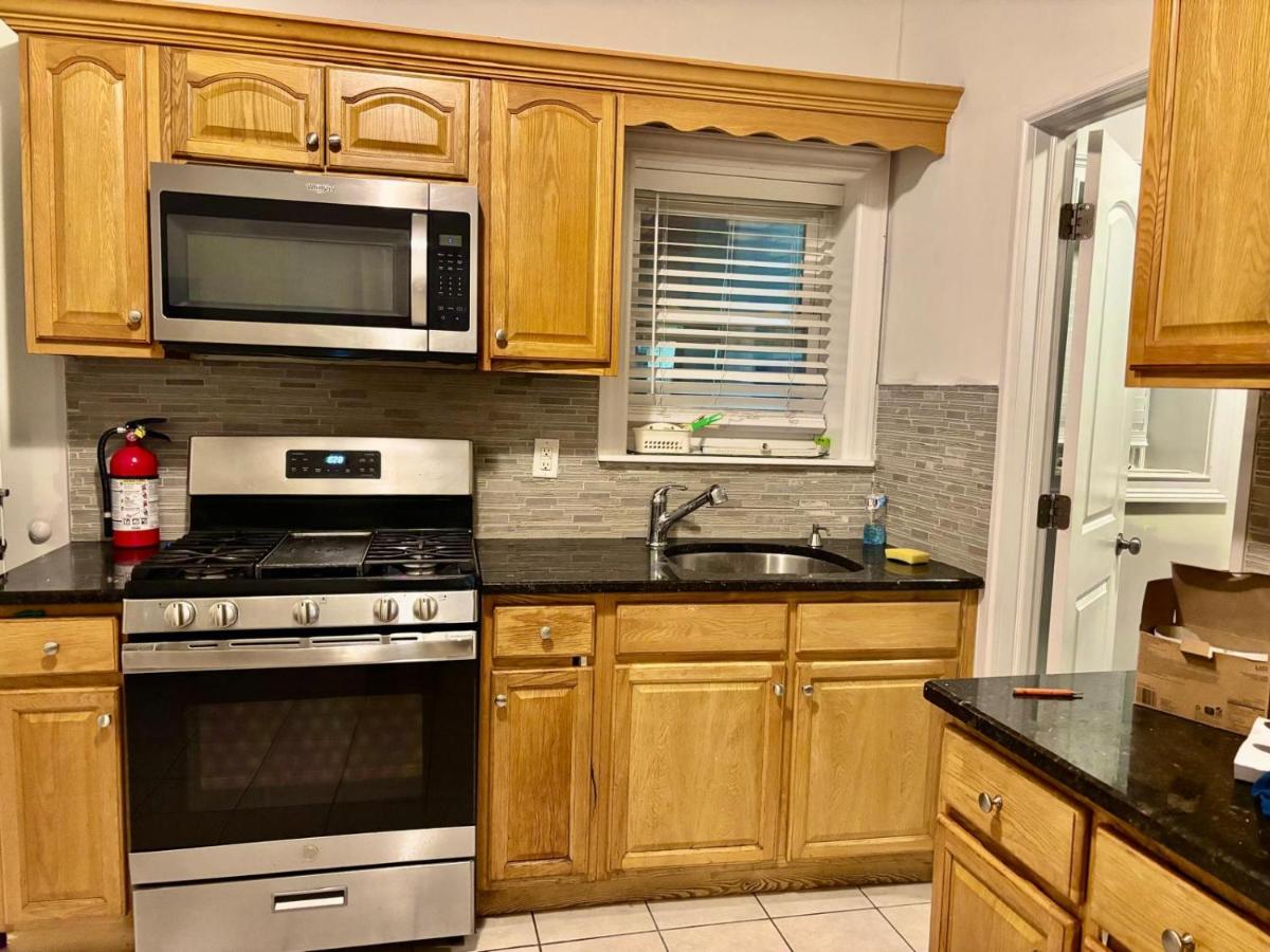 Penn Station Room Motel Casa - Housity