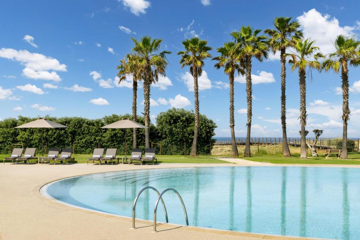 A piscina em ou perto de The Westin Salgados Beach Resort, Algarve