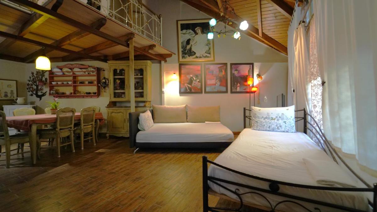 ART HOUSE - Housity