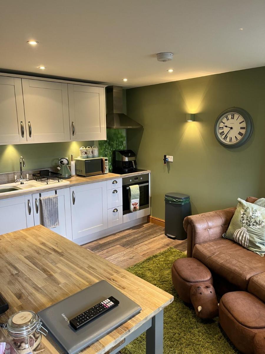 Whiteside Granary - Housity