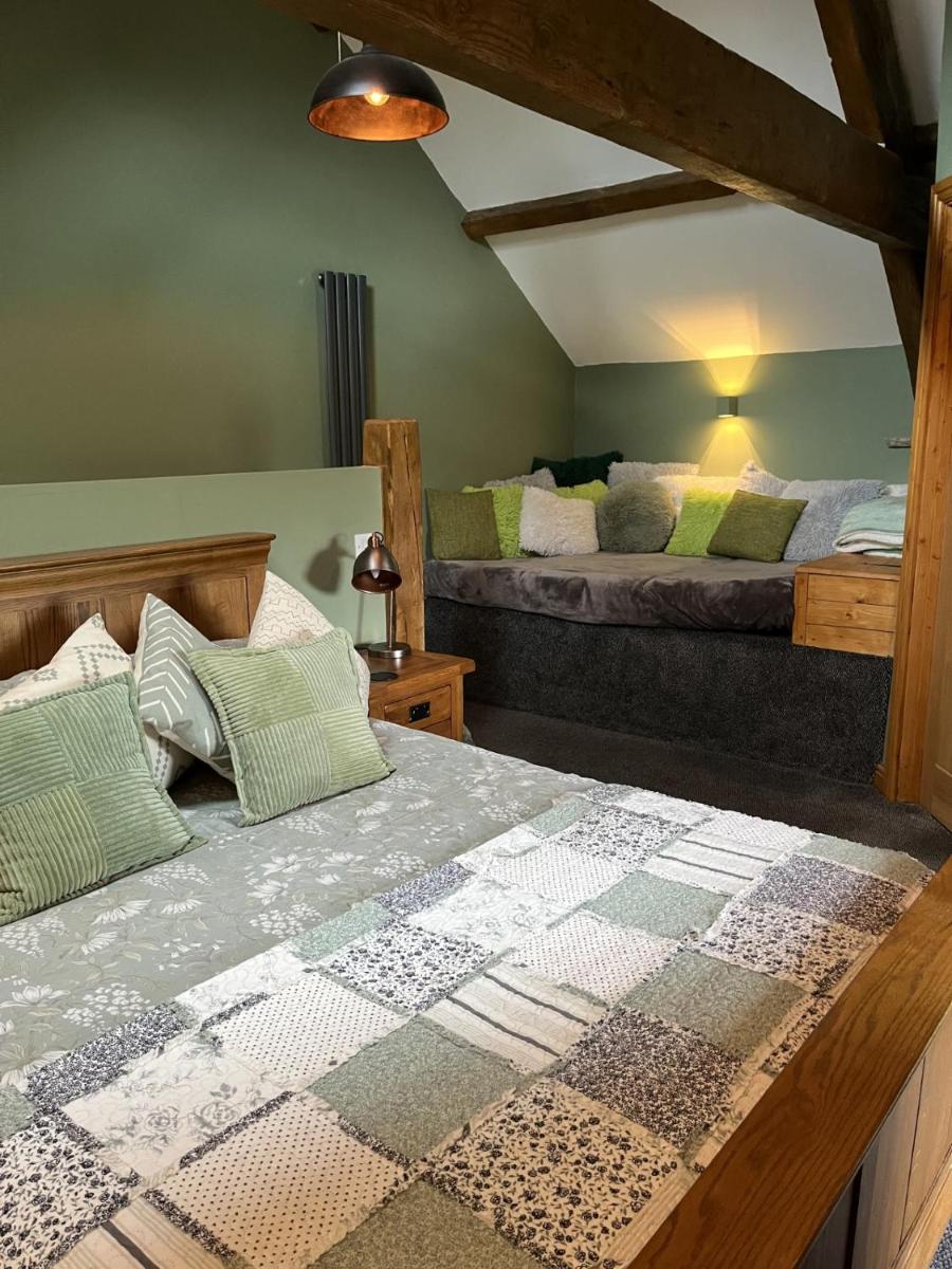 Whiteside Granary - Housity