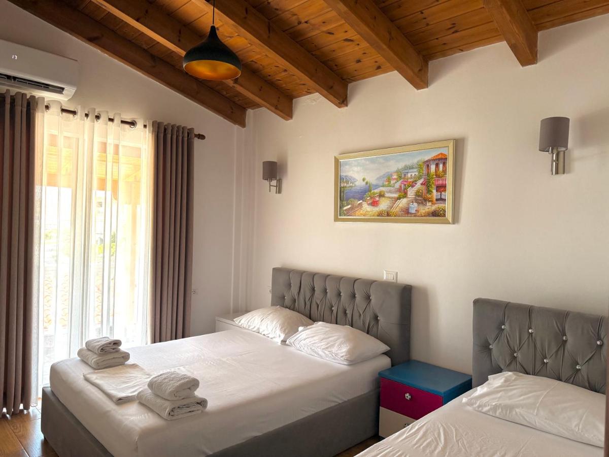 Summer Dreams - Housity