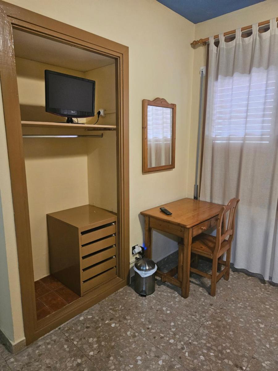Hostal del Senglar - Housity