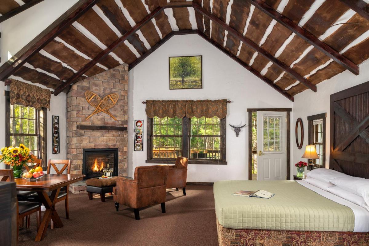 Inn at Lake Joseph - Housity