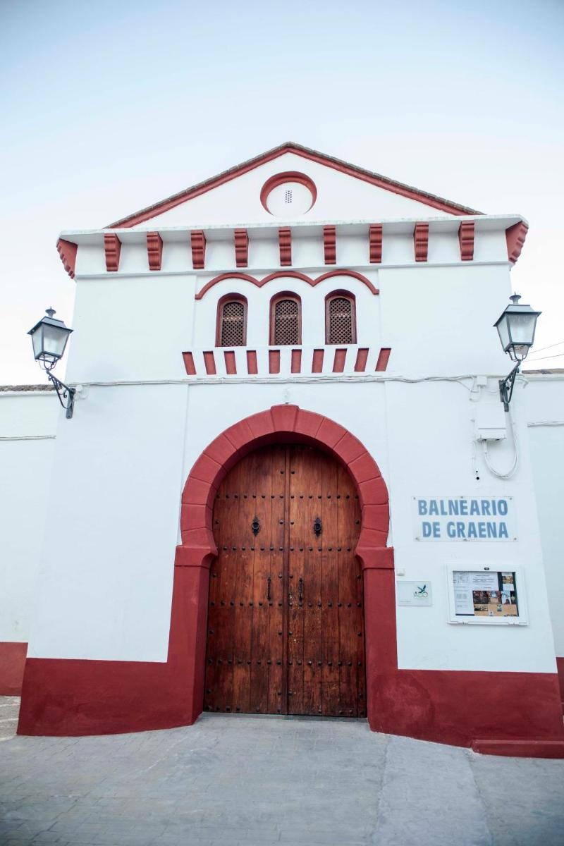 Fachada o entrada de Hotel Balneario de Graena