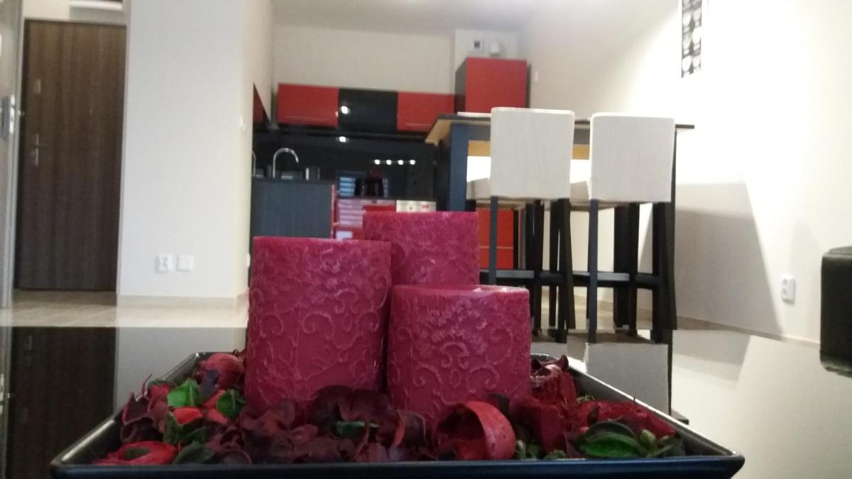 Apartamenty Viniarnia - Housity