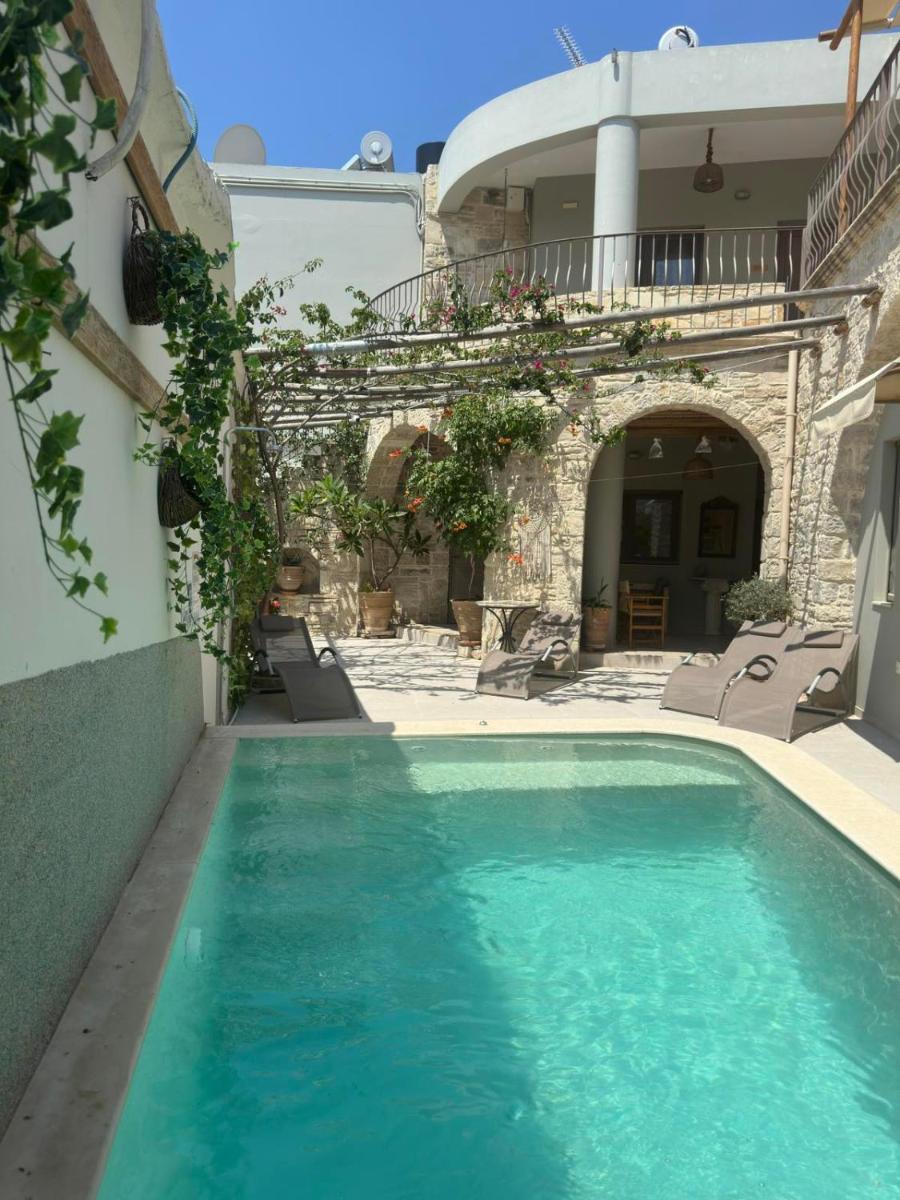 Mokamvilia - Housity