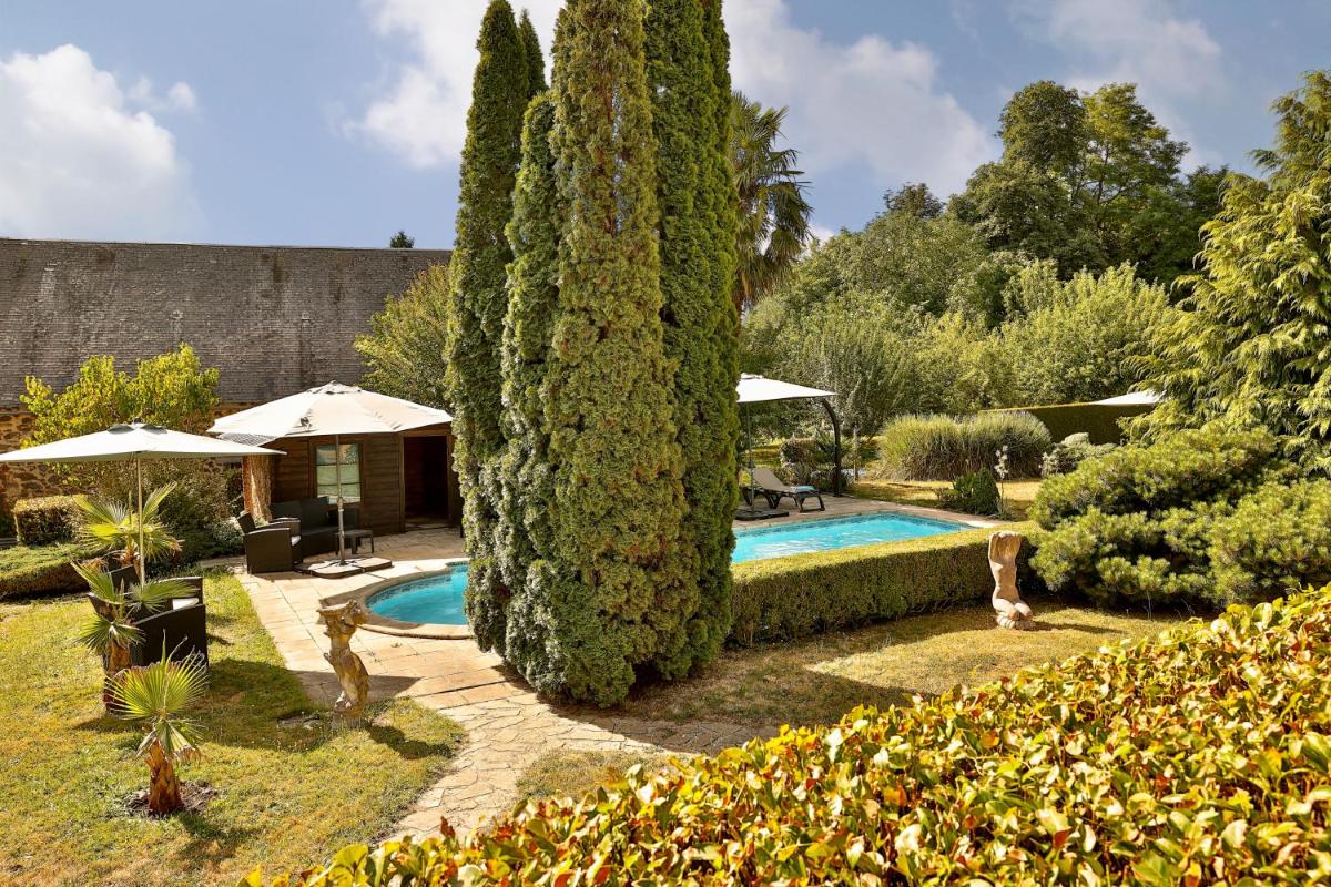 Logis Hôtel-Restaurant Les Voyageurs - Housity