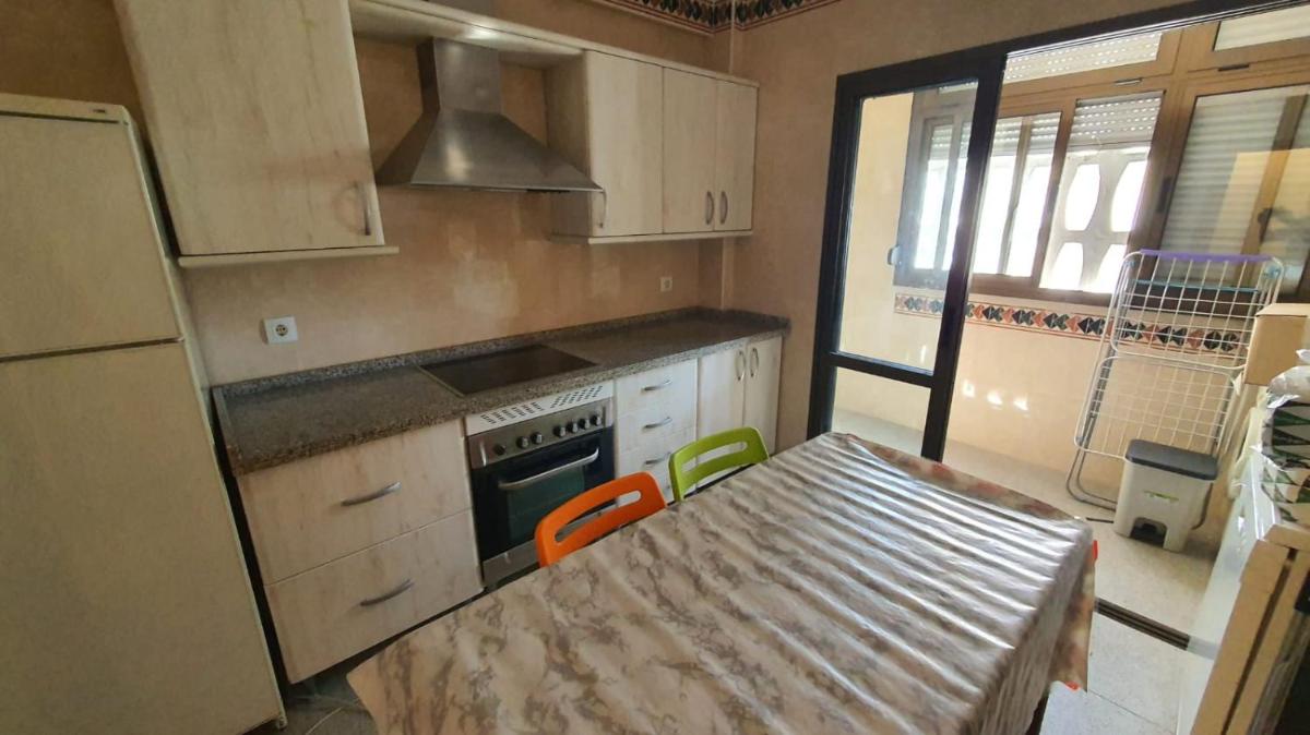 Apartment in Rota Cadiz, Air Cond, Wifi, Patio - Housity