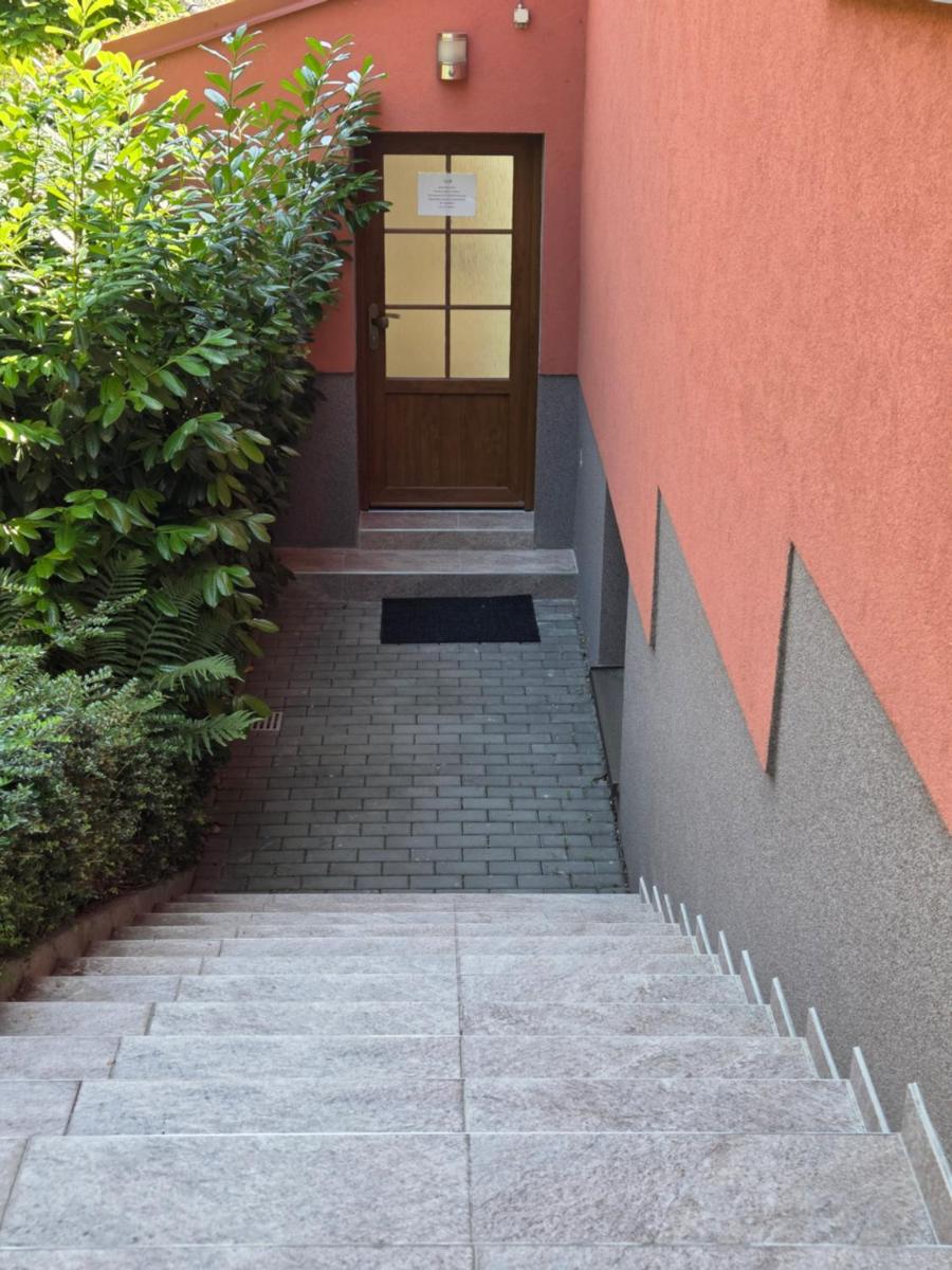 WELLNESS Ubytování Brno-Moravany - Housity