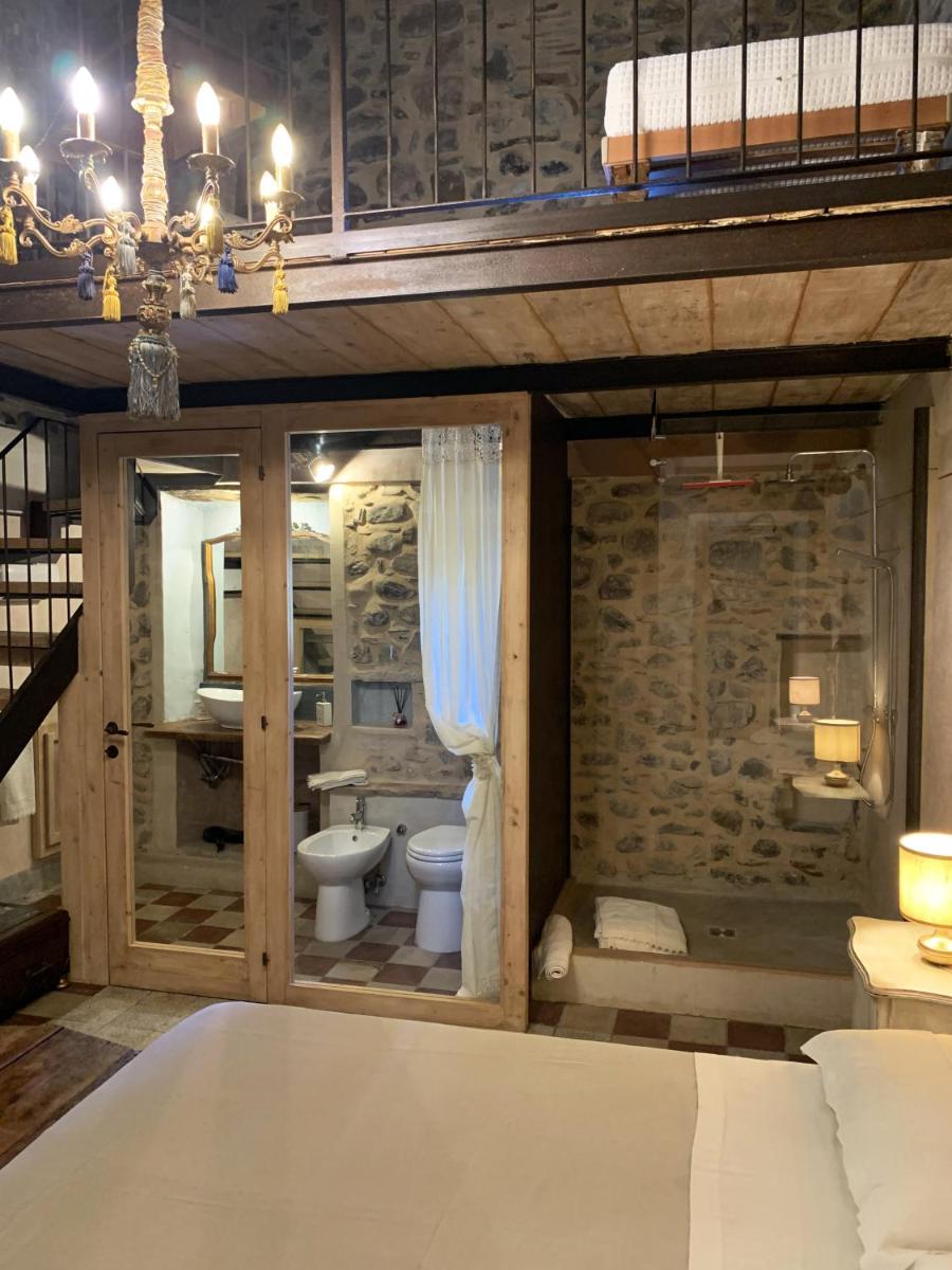 B&B Torre di San Caprasio Art Studio - Housity