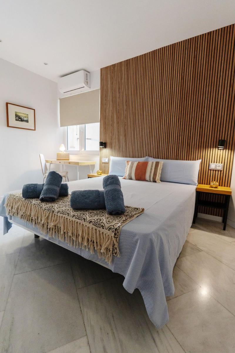Viktory Apartments - Housity