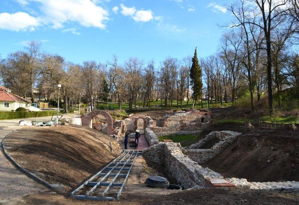 Nadezhda residence apartment - Housity