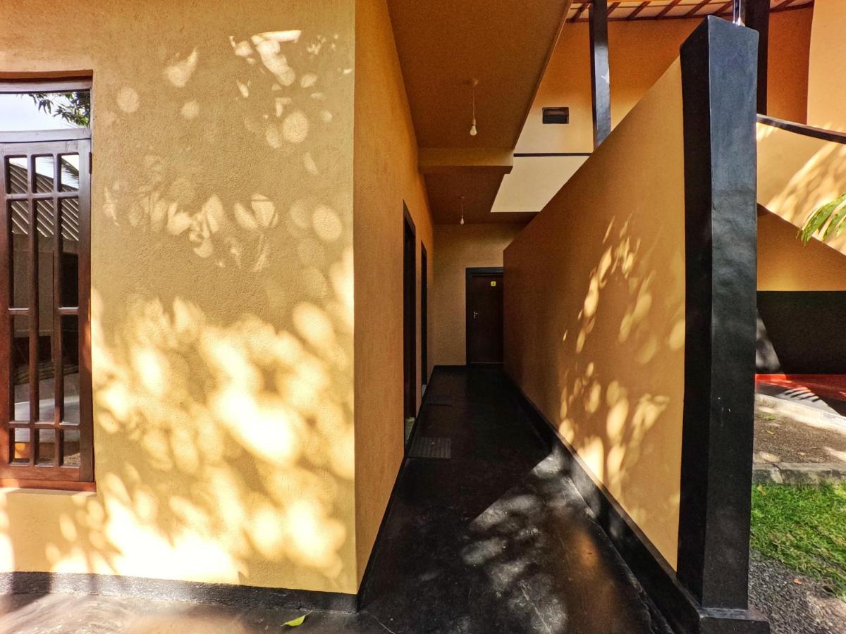 Orient Lodge - Galewela - Housity